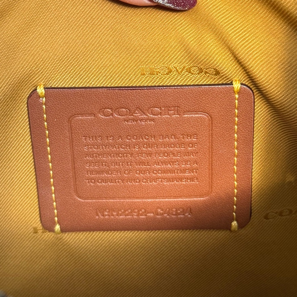 Coach bag Lori with brown suede interior - Picture 5 of 9